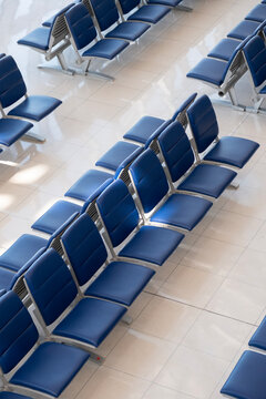 Waiting For The Airplace