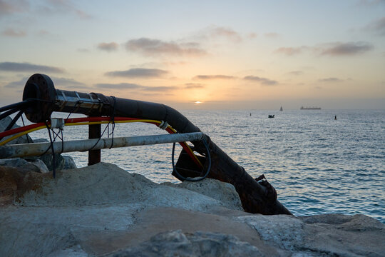 Onshore electricity cable from wave power experiment