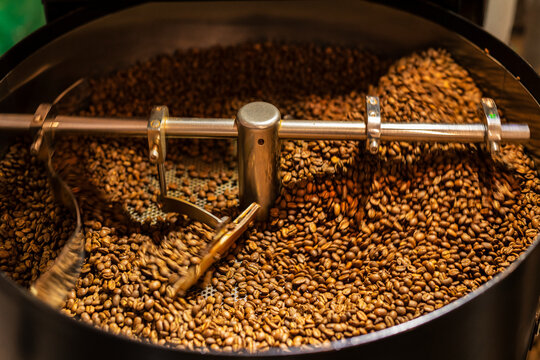 Cooling Roasted Coffee Beans 