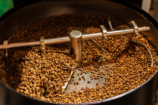 Cooling Roasted Coffee Beans 