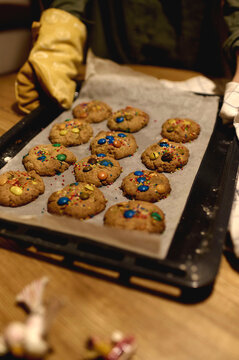 baking cookies