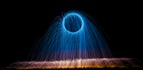 Light trails spinning simulation