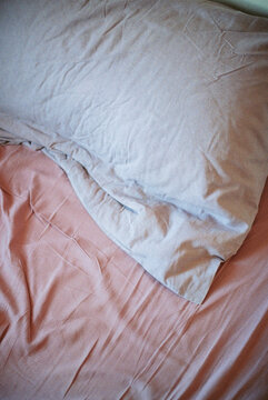 Sleeping pillow