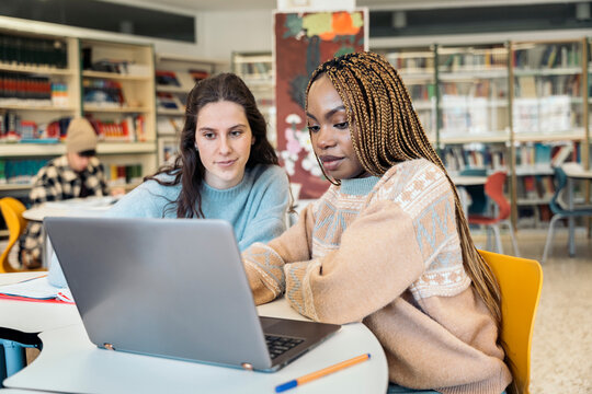 Collaborative Study Session in a library