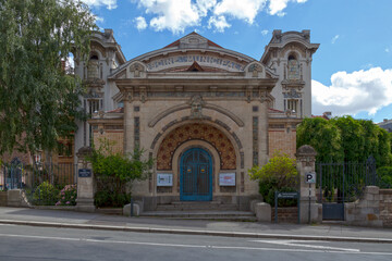 Fototapeta premium The swimming pool Saint-Georges in Rennes