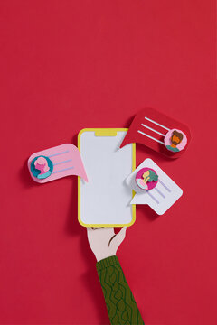 Mobile phone and conversational chat on screen