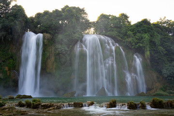 Obraz premium Aerial view of Ban Gioc-Detian Falls in Northern Vietnam.