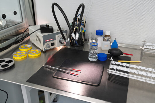 Lab Tools At Optical Coatings Laboratory Tabletop