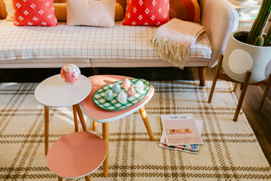 Easter egg furniture decor