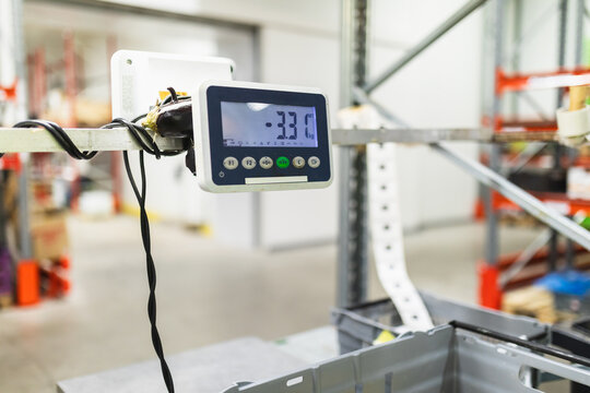 Industrial weighing scale