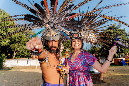 Prehispanic faces in detail