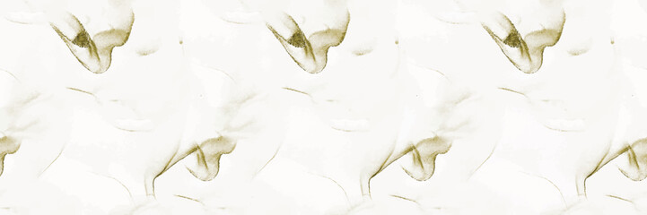 Gold Alcohol Ink Grunge. Light Luxury Texture. Bright Glitter Background. Alcohol Ink Background. Grain Golden Background. Foil Marble Ink Glitter. Gold Oil Paint. Gold Luxury Golden Painting.