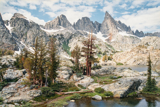 Sierra Nevada Mountain Peaks
