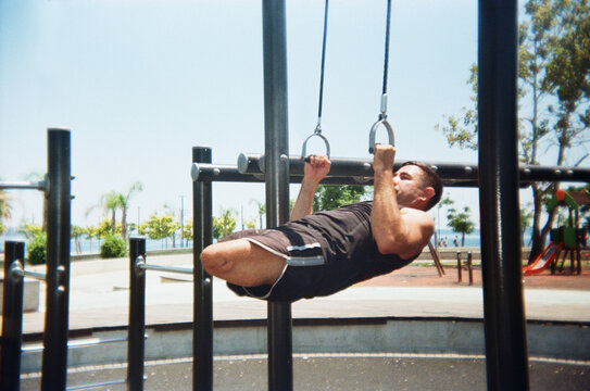 young disabled man doing sports