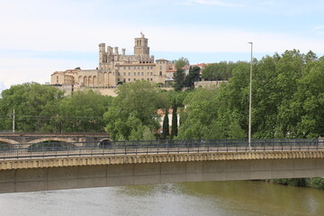 Obraz premium Vue d'ensemble de la ville, ville de Béziers, département de l'Hérault, France