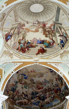 Deckenfresko in der Klosterkirche von Neresheim