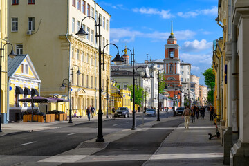 Naklejka premium Pyatnitskaya street in center of Moscow, Russia. Cozy cityscape in Moscow. Architecture and landmarks of Moscow.