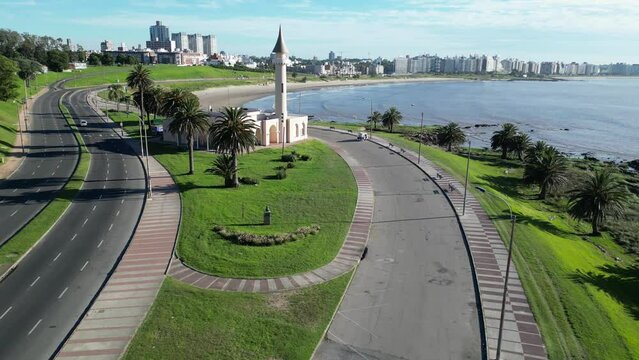 Costanera Montevideo uruguay toma con drone