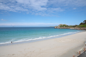 La magnifique plage Trestrignel de Perros-Guirec en Bretagne - France