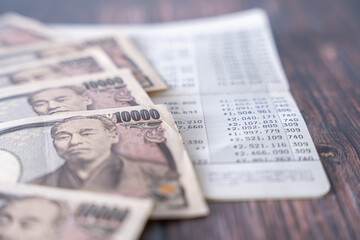 通帳とお金