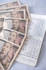 通帳とお金
