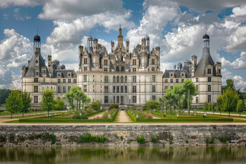 Fototapeta na wymiar Chateau de Chambord in France with its distinctive French Renaissance architecture