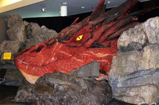 The Hobbit's Smaug the Magnificent, the last of the great dragons in Middle Earth, now has a permanent home at Wellington Airport's terminal.
