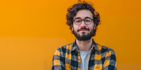 Obraz premium Simple portrait of a millennial with generous copy space around.
