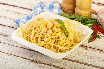 Delicous Pasta with scallop seafood