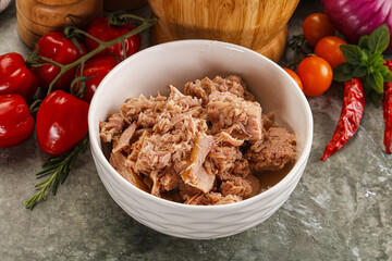 Canned tuna fish for salad