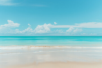 Obraz premium Sunny Beach with Blue Sky and Ocean View