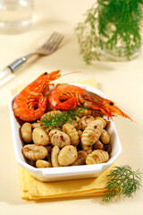 Gnocci with prawns and fennel.