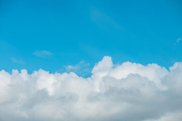 beautiful cumulus clouds in blue sky, nature background, wallpaper