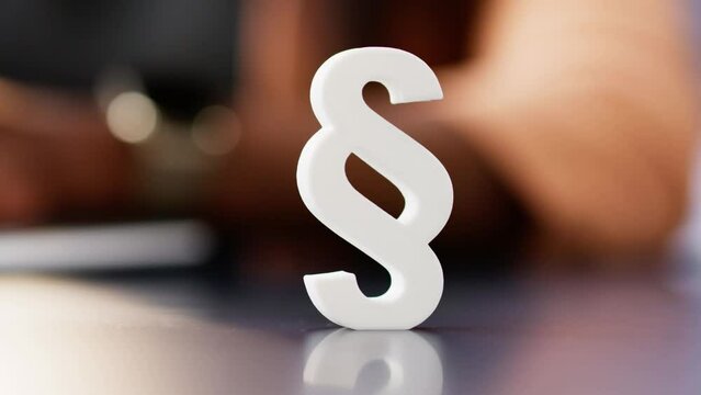 Paragraph Court Law Tech On Computer