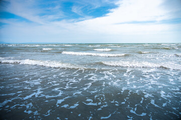 Empty sea - ocean in winter, cold beach landscape