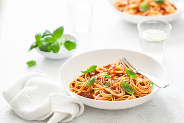 spaghetti with tomato sauce, traditional italian pasta