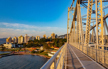 Fototapeta premium ponte Hercílio Luz de Florianópolis, Santa Catarina, Brasil Florianopolis