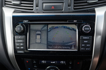 Vehicle Dashboard Featuring Backup Camera and 360 View