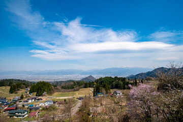 【春先】狐一巡り街道 ふれあい展望台からの山形市1