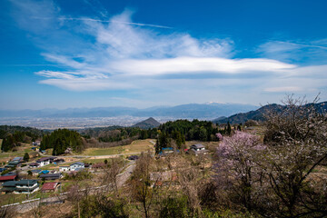 【春先】狐一巡り街道 ふれあい展望台からの山形市3