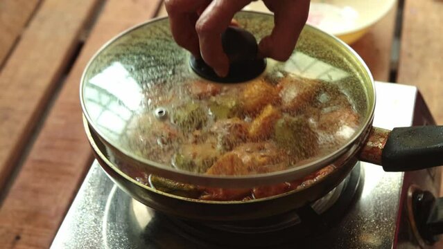 cooking pointed ground or potol shrimp curry