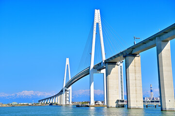 新湊大橋　富山県射水市