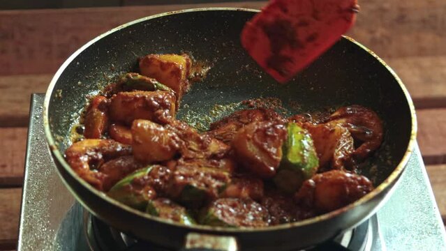 cooking pointed ground or potol shrimp curry