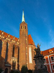 Fototapeta premium Cityscape panorama of the Old Town, Wroclaw, Poland