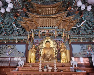 korean temple, budda