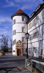 Obraz premium Wasserschloss in Bad Rappenau; im Landkreis Heilbronn, Baden-Württemberg; Deutschland, Europa.
