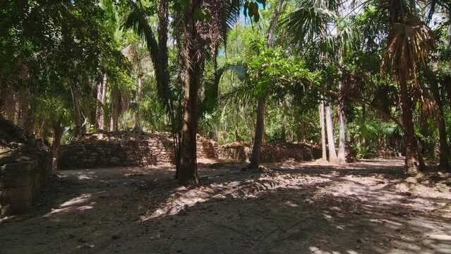 Costa Maya, Chacchoben. Ruins of market stalls and some long platforms used as upper-class residences