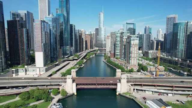Drone Shot of the Chicago River