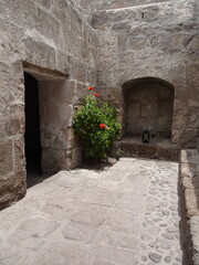 [Peru] View of the courtyard in Monastery of Santa Catalina de Siena　(Arequipa)