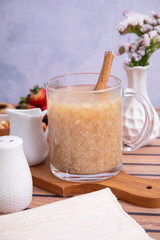 Quinua quinoa porridge hot beverage andes traditional drink super food